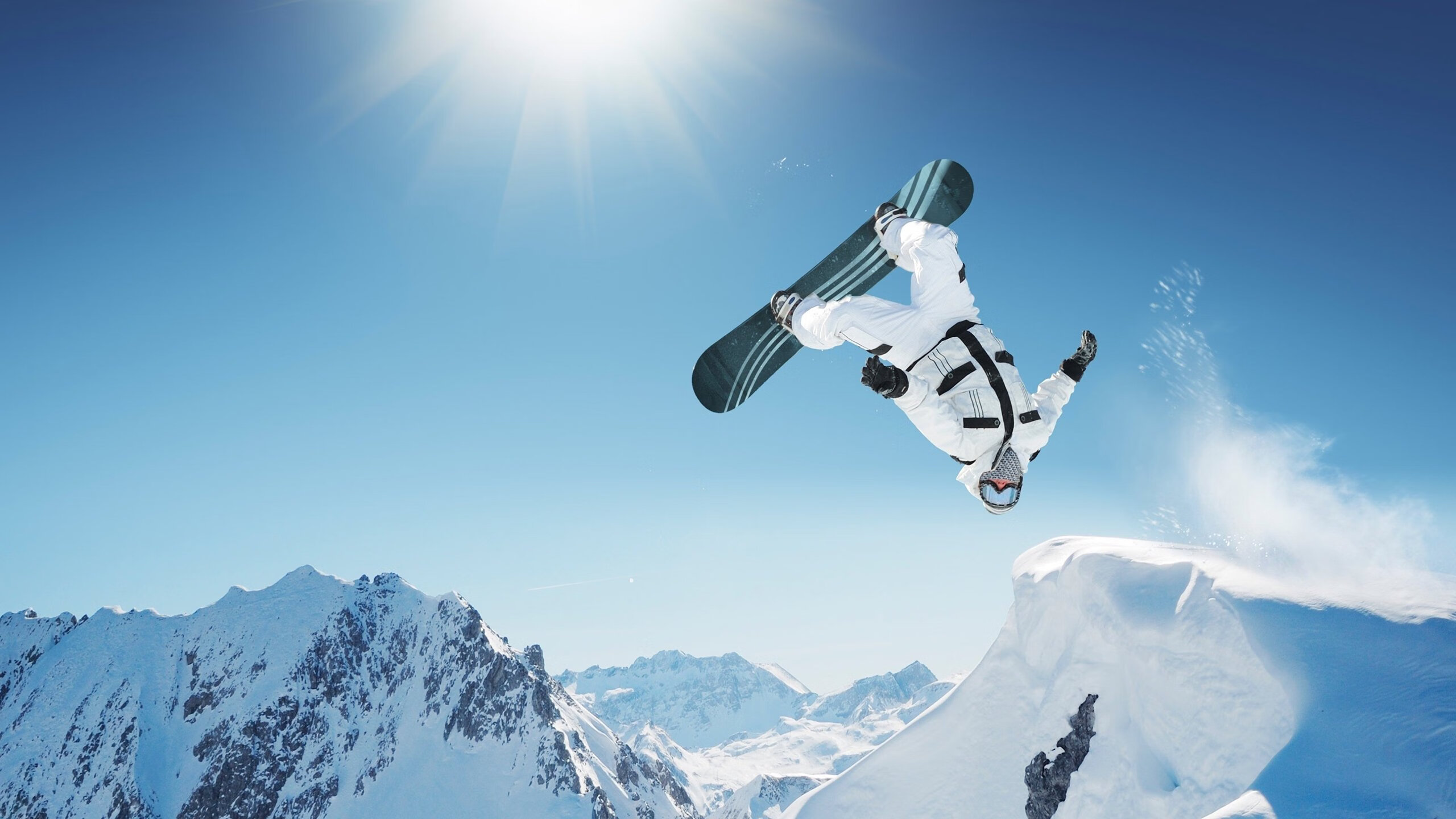 欧冠半决赛之夜,伦纳德关键进球定乾坤