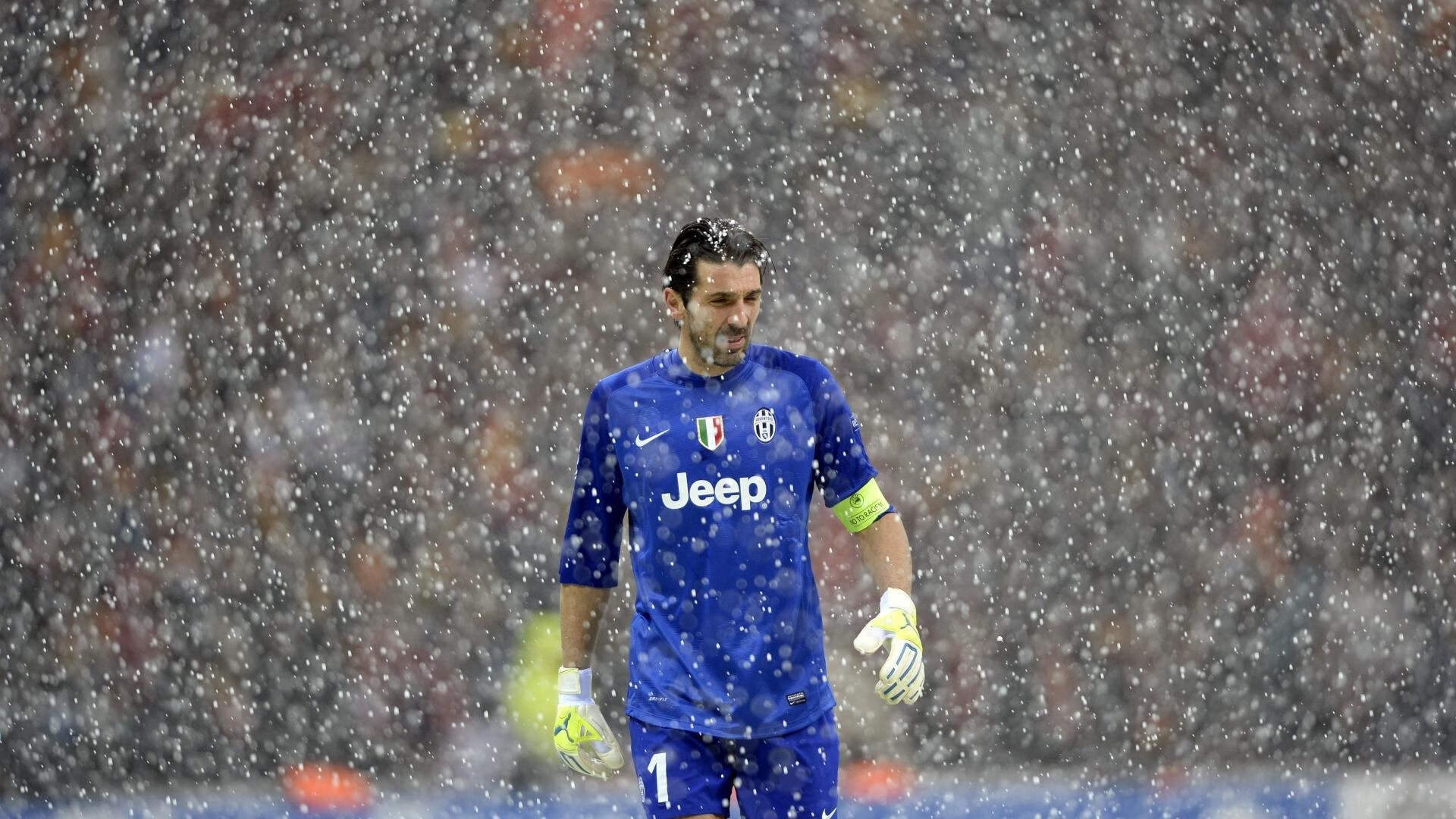 开云体育官方网站-世界排名争夺战焦点战，埃及单节拉开国际米兰的战术启示